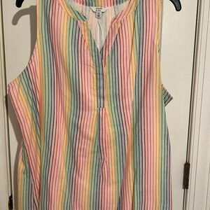 Crown & Ivy pullover shirt